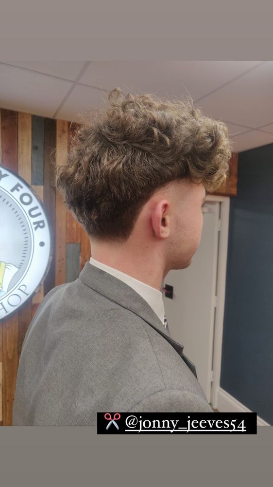 Beard tidy-up by Jonny H.